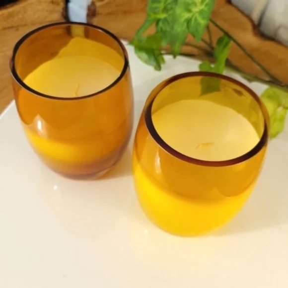 Curved Jar Minimalist Candles Jeweltone Topaz - Picture 2 of 4